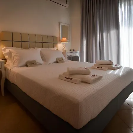 Hotel Aelia 3*